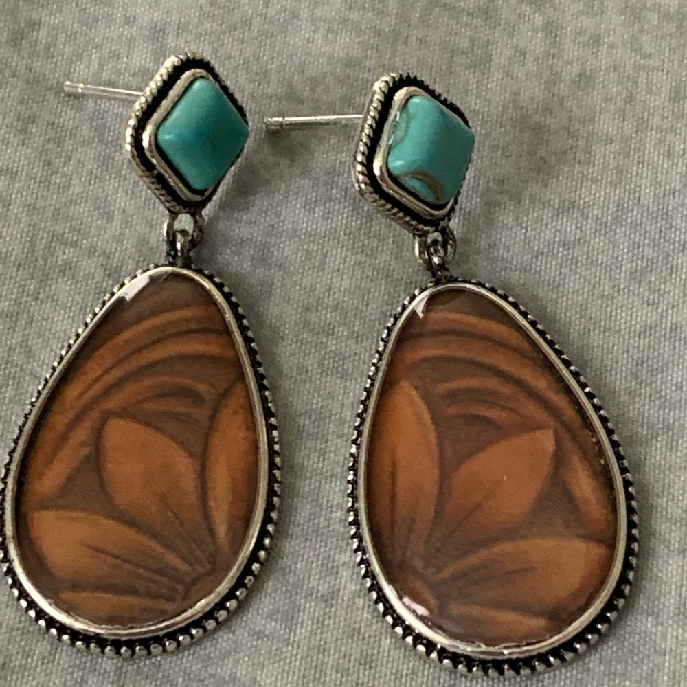 Pierced Western Turquoise Brown Earrings
